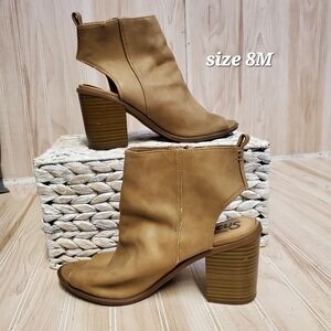 Sam Edelman Circus Kammi peep toe booties size 8